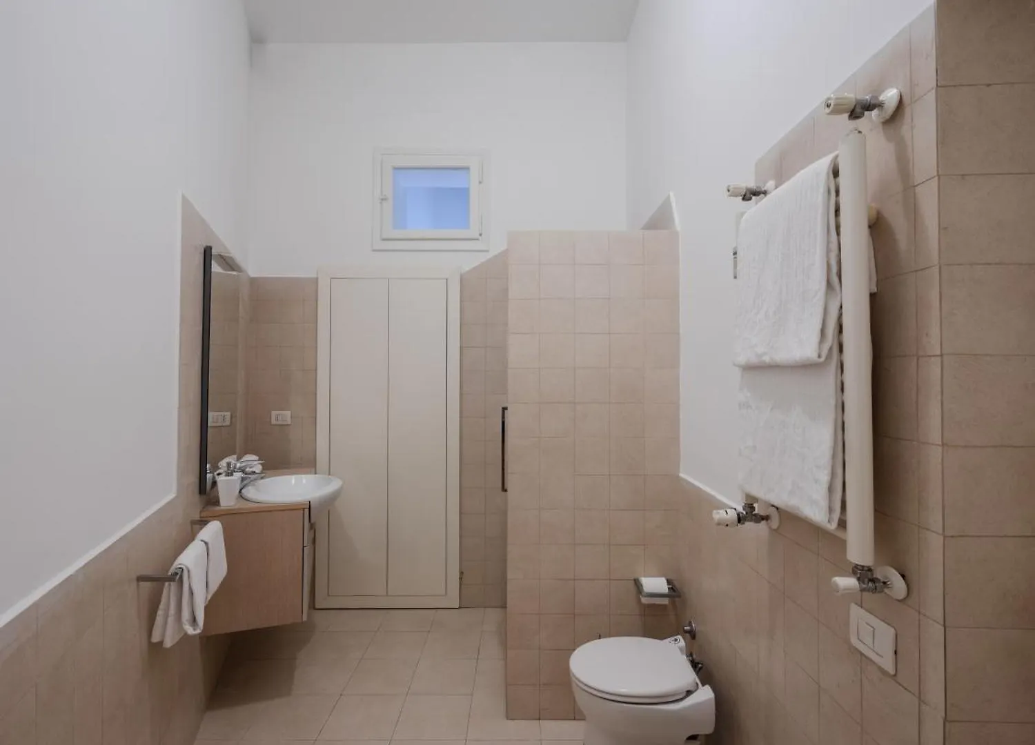 Elegant Apartment With Patio At Piazza Navona Рим