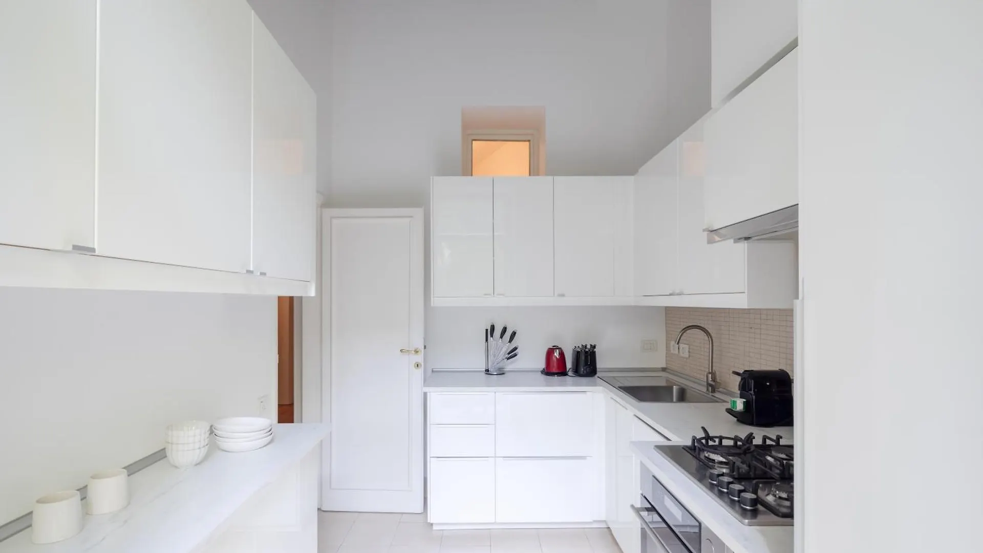 Elegant Apartment With Patio At Piazza Navona Roma